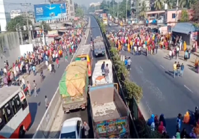 Dhaka Tangail Road Blocked for due Salary