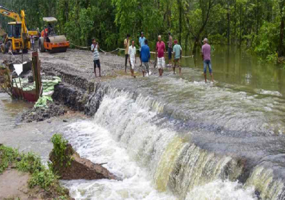 Heavy Rain died 34 in India